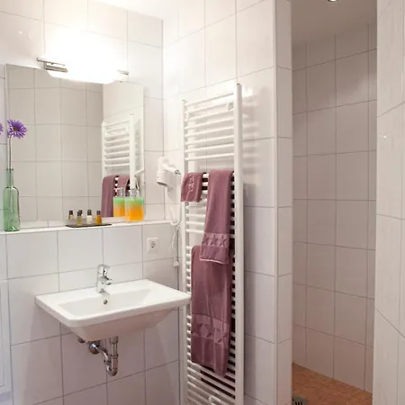 Hotel apartamentowy Bischof & Buerk Gbr