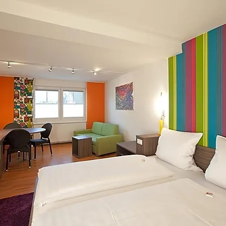 Hotel apartamentowy Bischof & Buerk Gbr